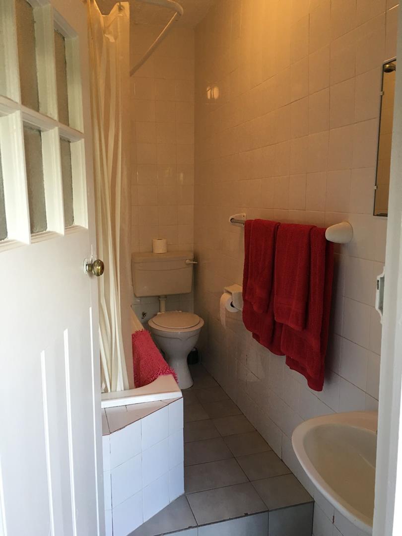 To Let 4 Bedroom Property for Rent in Fresnaye Western Cape